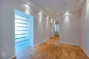 Sonniges Wohnglück in Steglitz: 2 Zimmer, Balkon & bequemer Aufzug – Die vollständige Adresse der Immobilie erhältst du vom Anbieter., 12167 Steglitz, Berlin – Vorschaubild 6