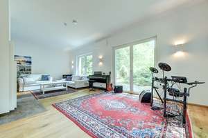 Modernisiertes Einfamilienhaus mit großem Garten in urbaner Bestlage – Die vollständige Adresse der Immobilie erhältst du vom Anbieter., 40474 Stockum, Düsseldorf – Vorschaubild 7
