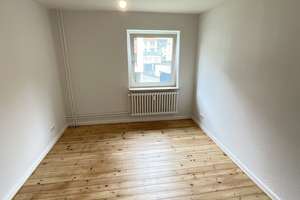 Schöne sanierte 2 Zimmer Wohnung.