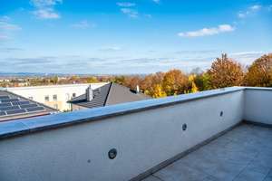Exclusive Two-Level Penthouse- Private Master Suite & Stunning Rooftop Terrace