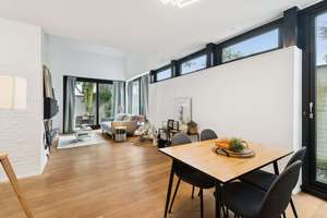 Exklusives Reiheneckhaus in Rheinnähe! Stilvolles Wohnen mit Garten in Düsseldorf-Wittlaer! – Die vollständige Adresse der Immobilie erhältst du vom Anbieter., 40489 Wittlaer, Düsseldorf – Vorschaubild 9