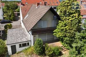 HOMBURG-BRUCHHOF; GROSSZÜGIGES  EFH MIT SONNIGEM GARTEN IN RUHIGER WOHNLAGE – Die vollständige Adresse der Immobilie erhältst du vom Anbieter., 66424 Homburg – Vorschaubild 3