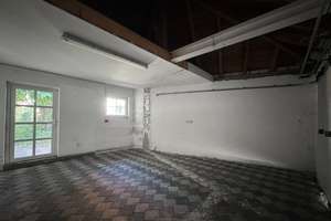 Ramstein-Miesenbach - Außergewöhnliche Villa in Top Lage, 7 ZKB, Garage, EBK – Die vollständige Adresse der Immobilie erhältst du vom Anbieter., 66877 Ramstein-Miesenbach – Vorschaubild 20