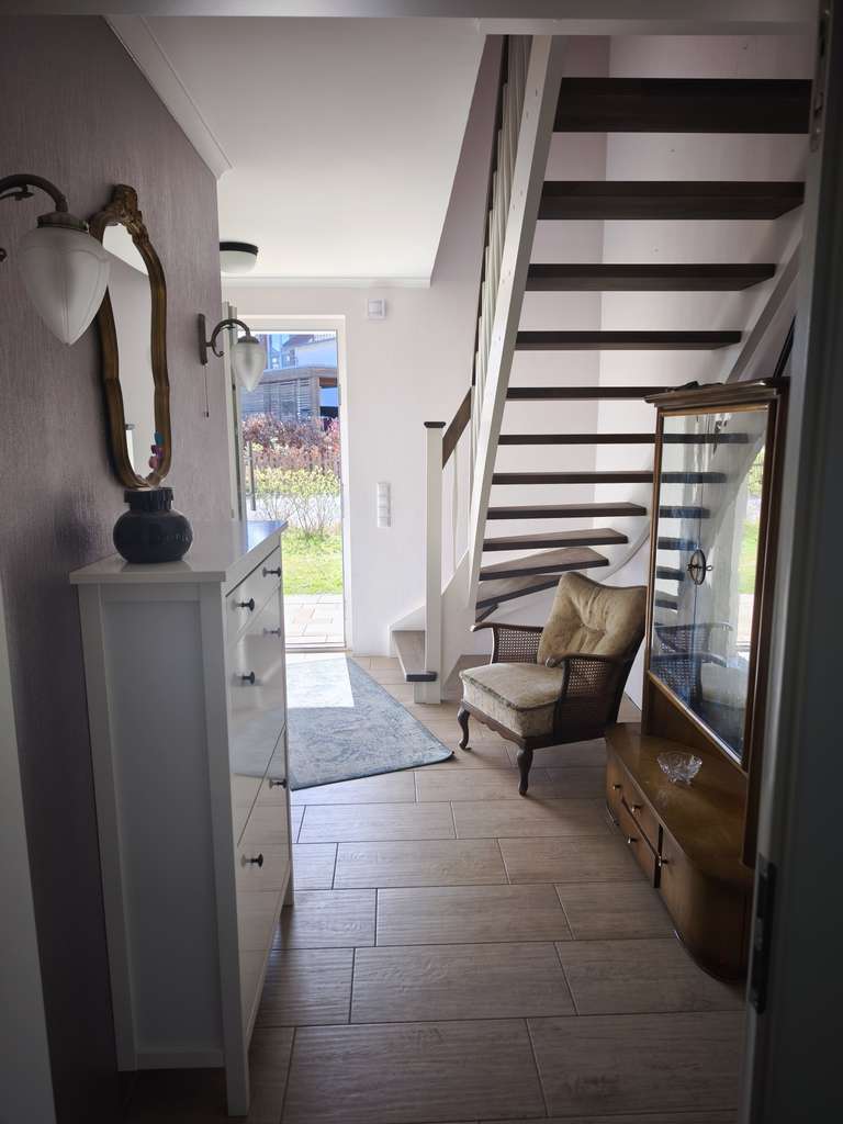 Immobilie in Steffenshagen - Einfamilienhaus mit 4,5 Zimmern und Garage in Steffenshagen - Bild 2