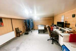 Property thumbnail 16