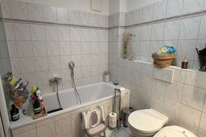 großzügige 3,5 Raum Wohnung mit Balkon – Scharnhölzstr. 179, 46240 Batenbrock, Bottrop – Vorschaubild 7