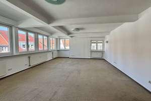 3-Zimmer-Wohnung mit Terrasse in Heilbronn-Innenstadt – Fleiner Str. 24, 74072 Heilbronn, Heilbronn – Vorschaubild 3