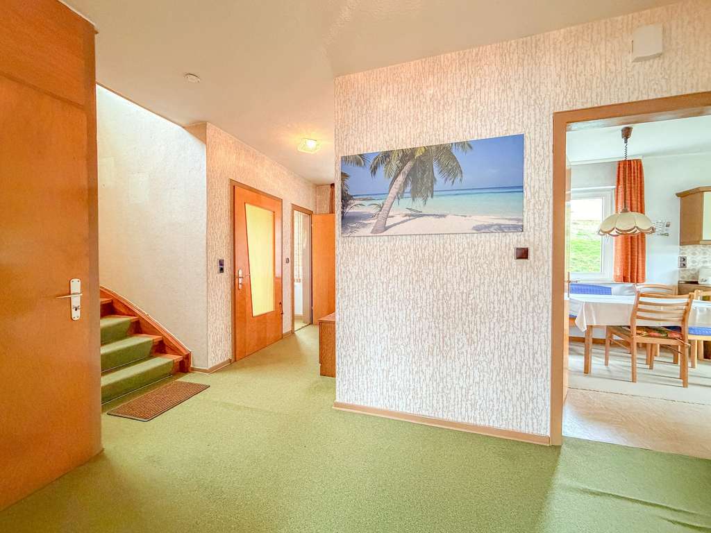 Immobilie in Waldkappel - Viel Platz, großes Grundstück und Alleinlage – Einfamilienhaus in Waldkappel-Friemen - Bild 3