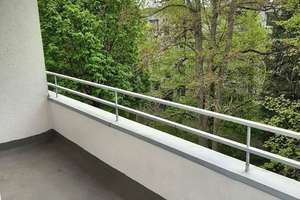 3 Zimmer, sep. Küche, Balkon! Ideal für Paar oder 2er-WG. – Londoner Str. 8, 53117 Auerberg, Bonn – Vorschaubild 2