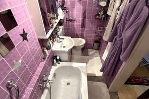 Helle Erdgeschosswohnung mit Wintergarten, großer Terrasse und wunderschönem Garten in München-Laim – Die vollständige Adresse der Immobilie erhältst du vom Anbieter., 80686 St. Ulrich, München – Vorschaubild 6
