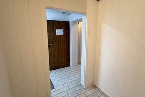 Viel Platz für die Familie/// Familienhaus mit Garten und Garage in 66117 Saarbrücken zu verkaufen – Die vollständige Adresse der Immobilie erhältst du vom Anbieter., 66117 Alt-Saarbrücken, Saarbrücken – Vorschaubild 12