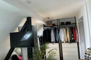 Schöne Dachgeschosswohnung mit Einbauküche im Zentrum von Essen ! – Kurfürstenstraße 54, 45138 Südostviertel, Essen – Vorschaubild 16