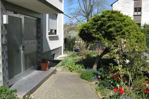 Geräumiges, günstiges und gepflegtes 15-Zimmer-Mehrfamilienhaus in Koblenz Lay – Kapellenstraße 2, 56073 Koblenz – Vorschaubild 2