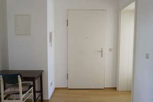 HIER KOMMT MAN GERN HEIM! 2 Zimmer-EG-Wohnung mit (kleinem) Balkon nahe der Altstadt – Gorkistraße 21, 99084 Brühlervorstadt, Erfurt – Vorschaubild 3