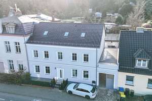 Zwei Wohneinheiten, ein Zuhause – Kernsaniertes Zweifamilienhaus in gefragter Lage – Die vollständige Adresse der Immobilie erhältst du vom Anbieter., 14469 Bornim, Potsdam – Vorschaubild 22