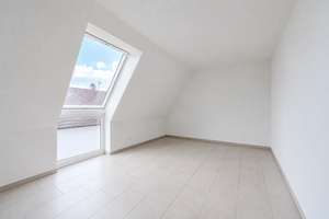 Kapitalanleger aufgepasst: Neuwertige 2-Zimmer-Wohnung in top Lage! – 70435 Zuffenhausen-Mitte, Stuttgart – Vorschaubild 3