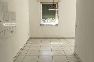 Schöne 3,5-Zimmer-Wohnung in Duisburg-Hochheide - Marktplatz – Die vollständige Adresse der Immobilie erhältst du vom Anbieter., 47198 Hochheide, Duisburg – Vorschaubild 7