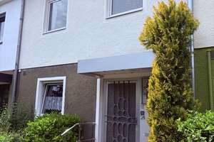 Charmantes Reihenhaus in Berlin-Buckow, Bernsteinring von PRIVAT