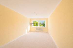 Helle 2,5 Zimmer mit Südbalkon und Wohlfühlfaktor
