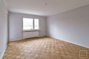 Zwischen Bundesbank und Niddapark: Helle, sanierte 3 Zi.-Whg. mit schönem Westbalkon – 60431 Ginnheim, Frankfurt am Main – Vorschaubild 2