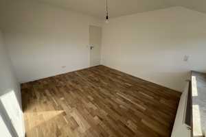 Erstbezug nach Sanierung: Miete 5,5-Zimmer-Reihenendhaus mit Terrasse, Garten, Garage in Helmstedt – Helmstedt (Kreis) – Vorschaubild 16