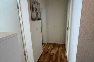 Stilvoll modernisiert: 2-Zimmer-Wohnung in Solingen-Wald – Friedrich-Ebert-Straße 43, 42719 Wald, Solingen – Vorschaubild 8