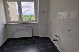 Frisch Renoviert und Bezugsfertig! 2-Zimmer-Wohnung in Köln-Ostheim! – Gernsheimer Straße 5, 51107 Ostheim, Köln – Vorschaubild 3