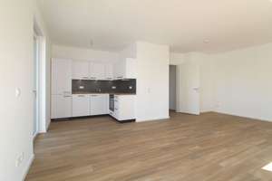 Großzügige 4 Zimmer mit EBK, 2 Bädern und großem Westbalkon! – 4179 Neulindenau, Leipzig – Vorschaubild 2