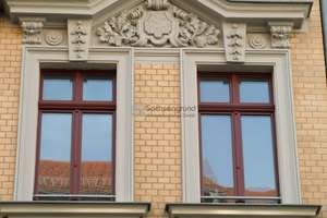 **Nähe ZENTRUM**2-Raumwohnung mit Einbauküche + Balkon + Parkett **WE ist vermietet**