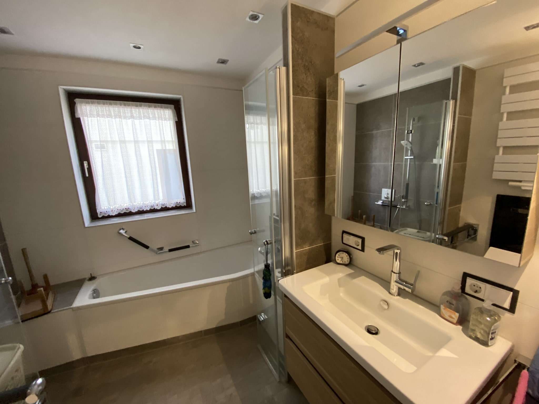 Immobilie in Hammelburg - Attraktive Innenstadtlage in Hammelburg – Großzügige Flächen mit vielfältigem Entwicklungspotenzial - Bild 1