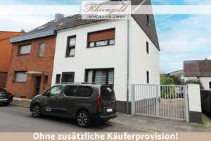3 Parteienhaus – Solide Zukunftsinvestition für Kapitalanleger oder Mischnutzung. 1.OG frei werdend – Die vollständige Adresse der Immobilie erhältst du vom Anbieter., 50999 Weiß, Köln – Vorschaubild 1