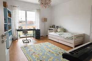 Exklusives Wohnen - Großzügiges Haus mit Dachterrasse, unverbaubarem Weitblick und Energieklasse A+  – Die vollständige Adresse der Immobilie erhältst du vom Anbieter., 53125 Röttgen, Bonn – Vorschaubild 7