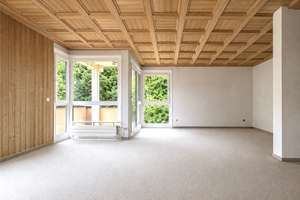 Besichtigung am Mittwoch // Großzügige 4-Zimmer-Wohnung mit herrlichem Blick ins Grüne// Erbpacht – Die vollständige Adresse der Immobilie erhältst du vom Anbieter., 71701 Schwieberdingen – Vorschaubild 3
