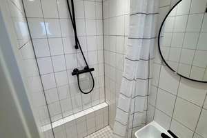 Frisch renovierte 2-Zimmer-Wohnung mit moderner Einbauküche in Hannover-Ricklingen – Henckellweg 4, 30459 Ricklingen (Ortsteil), Hannover – Vorschaubild 6