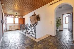 - Einfamilienhaus mit Ausbaupotenzial - – Die vollständige Adresse der Immobilie erhältst du vom Anbieter., 72766 Sondelfingen, Reutlingen – Vorschaubild 4
