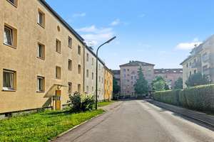Zur Kapitalanlage: Große und gut vermietete 2-Zi.-Wohnung in ruhiger Wohnlage in Augsburg-Lechhausen – Die vollständige Adresse der Immobilie erhältst du vom Anbieter., 86169 Lechhausen-West, Augsburg – Vorschaubild 2