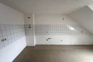 Helle DG Wohnung mit Balkon / 2,5 Zimmer in DU-Obermarxloh – Kampstr. 127, 47166 Obermarxloh, Duisburg – Vorschaubild 18