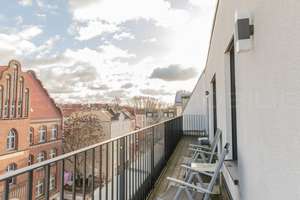 Lichtdurchflutete Penthousewohnung im Zentrum von Köpenick zu verkaufen! – Die vollständige Adresse der Immobilie erhältst du vom Anbieter., 12555 Köpenick, Berlin – Vorschaubild 11