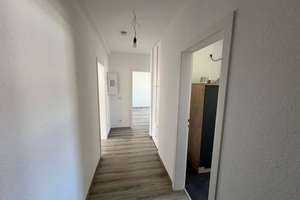 Für Sie - eine Küche dazu - 3 Zi.-Whng. mit Balkon - Duisburg Rheinhausen – Lortzingstraße 20, 47226 Rheinhausen-Mitte, Duisburg – Vorschaubild 8