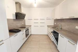 Platz an der Sonne - Repräsentative 3 Zimmer Wohnung mit EBK in D.-Flingern – Luise-Rainer-Str. 1f, 40235 Flingern Nord, Düsseldorf – Vorschaubild 5