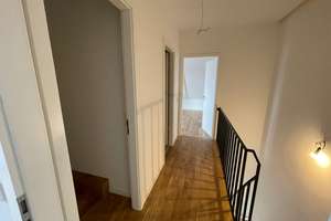 Schönes Reihenhaus in Wiesbaden-Erbenheim – Die vollständige Adresse der Immobilie erhältst du vom Anbieter., 65205 Erbenheim, Wiesbaden – Vorschaubild 15