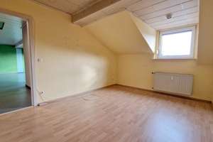 Offen gestaltete Traumwohnung mit Kamin und Tageslichtbad! Ab sofort!  – Straßburger Str. 246, 46045 Dümpten, Oberhausen – Vorschaubild 10