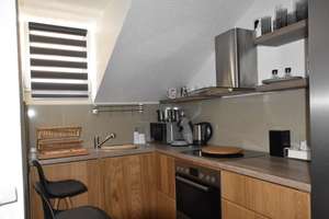 Möblierte 2-Zi-Wohnung in charmanter Altbauvilla in Wiesbaden City, Küche, Waschmaschine, TV – 65185 Mitte, Wiesbaden – Vorschaubild 5