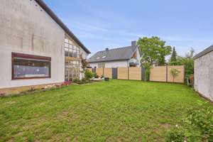 Charmantes Familienhaus mit Einliegerpotential und weitläufiger Garten-Oase – Die vollständige Adresse der Immobilie erhältst du vom Anbieter., 76344 Eggenstein-Leopoldshafen – Vorschaubild 45