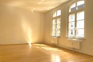 Gehobene 3-Zimmer-Wohnung im 1. OG mit zwei großen Balkonen in begehrtem Baudenkmal – Tannenstraße 24a, 40476 Derendorf, Düsseldorf – Vorschaubild 11