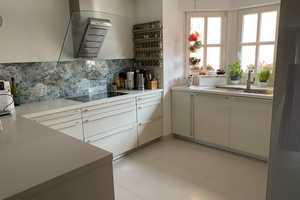 Moderne Doppelhaushälfte mit Pool, Garten, Kamin, Sauna und exklusiver Ausstattung und Solaranlage  – Auf der Artwick 51, 41514 Neuss (Rhein-Kreis) – Vorschaubild 4