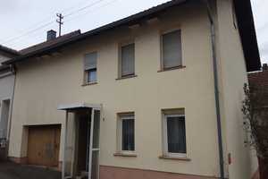 RESERVIERT !!Handwerker aufgepasst !! Renovierungsbedürftiges, einseitig angebautes Einfamilienhaus  – Sankt Wendel (Kreis) – Vorschaubild 1
