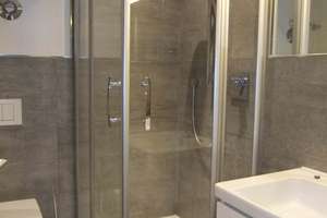 Bitte nur Mailanfragen: Bezauberndes Appartement mit kleinem Garten in modernem Gebäude, Bad Abbach – Die vollständige Adresse der Immobilie erhältst du vom Anbieter., 93077 Bad Abbach – Vorschaubild 4