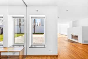 Bestlage: Architektenvilla im 
Bauhausstil mit 5 TG-Plätzen! – Regensburg – Vorschaubild 17