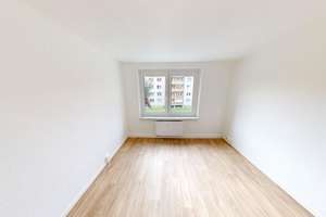 In ruhiger Seitenstraße gelegene 3-Raum-Whg. mit Balkon – Comeniusstr. 44, 9120 Altchemnitz, Chemnitz – Vorschaubild 4